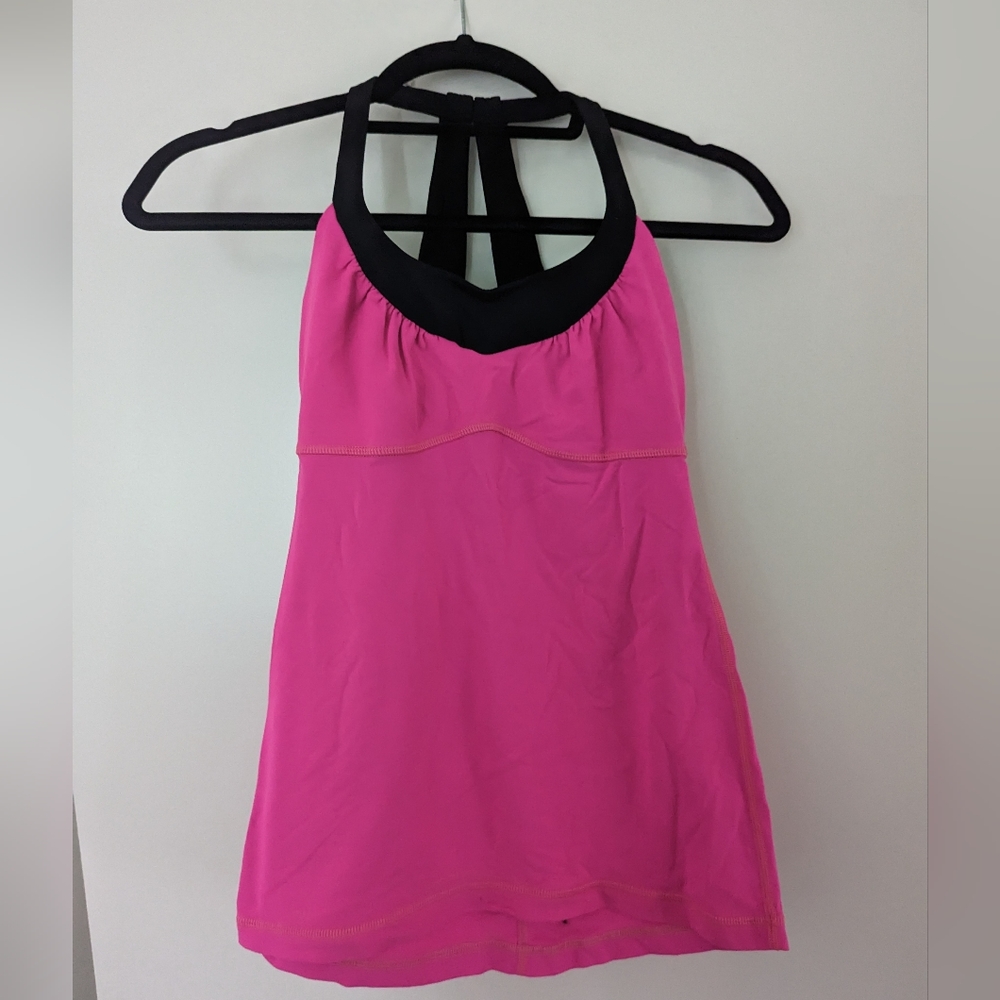 Lululemon racerback tank built in bra